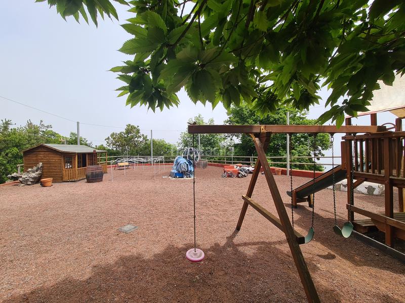 Foto 24385276-b522-4ed7-ad74-6a82c6489409. Country house with parking pool in La Perdoma - San Antonio - Benijos Orotava (La)