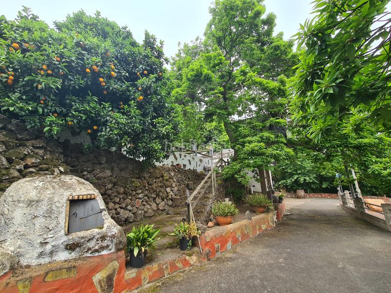 Foto e72c283f-ddf5-470c-8bc9-c4ccba4b79e0. Country house with parking pool in La Perdoma - San Antonio - Benijos Orotava (La)