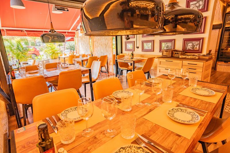 Foto c622ad7a-1c00-44dc-ba6a-0072bc2e370a. Local comercial a Los Cristianos Arona