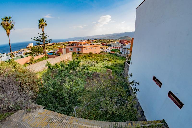 Foto e84d96d5-71c1-4c44-b419-72f74c2ccc93. Casa adosada en Los Realejos pueblo Realejos (Los)