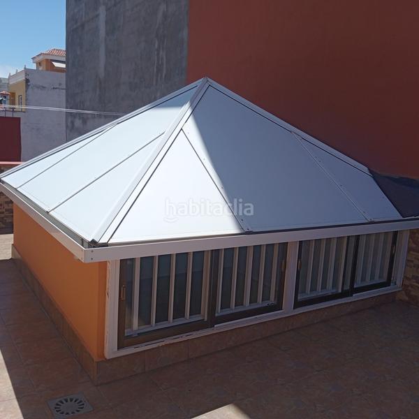 Foto b2abb637-a90a-454b-b8d9-9d5200f2e188. Chalet en venta – espectacular chalet familiar , tenerife norte en Icod de los Vinos