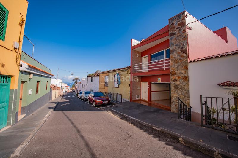 Foto b6683877-148b-44a6-a47c-94d6b49df92a. Chalet mit parking in Los Realejos pueblo Realejos (Los)