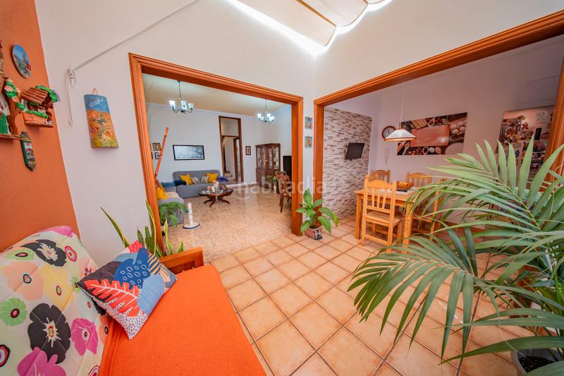 Foto af0b5afb-cad2-4ca9-af58-3f266ba5c7c6. Chalet con parcheggio in Los Realejos pueblo Realejos (Los)