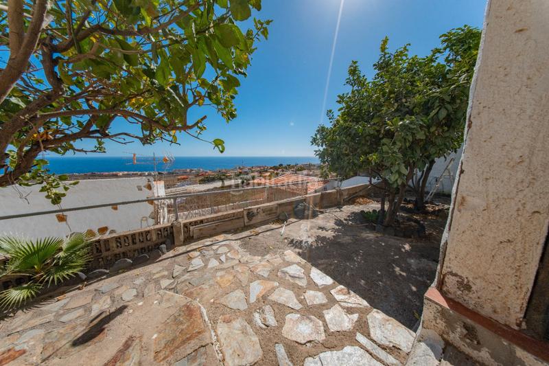 Foto e59e4b30-c95c-4f0a-b68c-b2acd642bc25. Chalet mit parking pool in Araya Candelaria