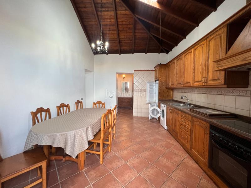 Foto 31b339f0-25d2-4b38-9497-2555da8efff3. Affitto casale con parcheggio in Los Realejos pueblo Realejos (Los)