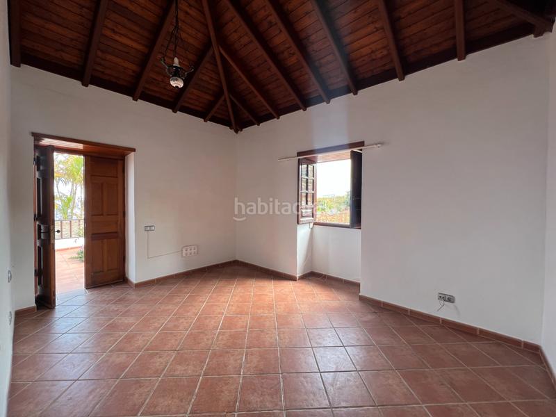 Foto 058b14b0-30af-4741-846c-ec89dd79f9df. Alquiler masía en Los Realejos pueblo Realejos (Los)