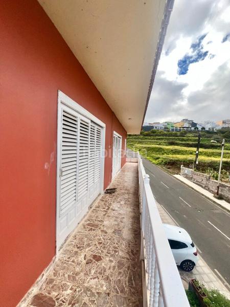 Foto a9240ba4-210f-45e6-bf98-3aa379ae02d5. Xalet amb aparcament a San Juan de la Rambla