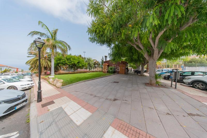 Foto a0fe7138-bbdf-4e76-ac83-86e54ee8e29b. Casa adosada chalet adosado en venta en la orotava en Orotava (La)