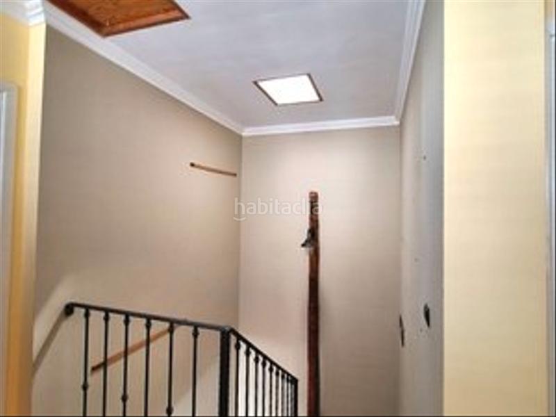 Foto a3a35c67-f4e3-4392-949c-2a8af0b37c2b. Casa adossada amb aparcament a Arico