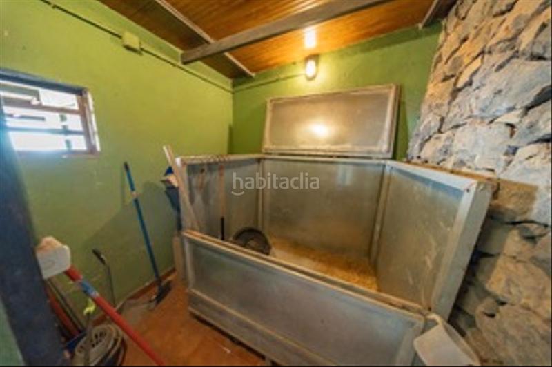 Foto 98da4181-6f7f-4017-96f9-12baf9034fa5. Masia amb xemeneia a Los Realejos pueblo Realejos (Los)