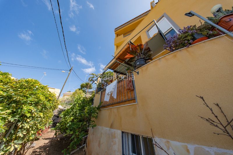 Foto 072f3451-44fa-4e9b-97d3-468fedde20e9. Dúplex amb aparcament a Tijoco Bajo Adeje