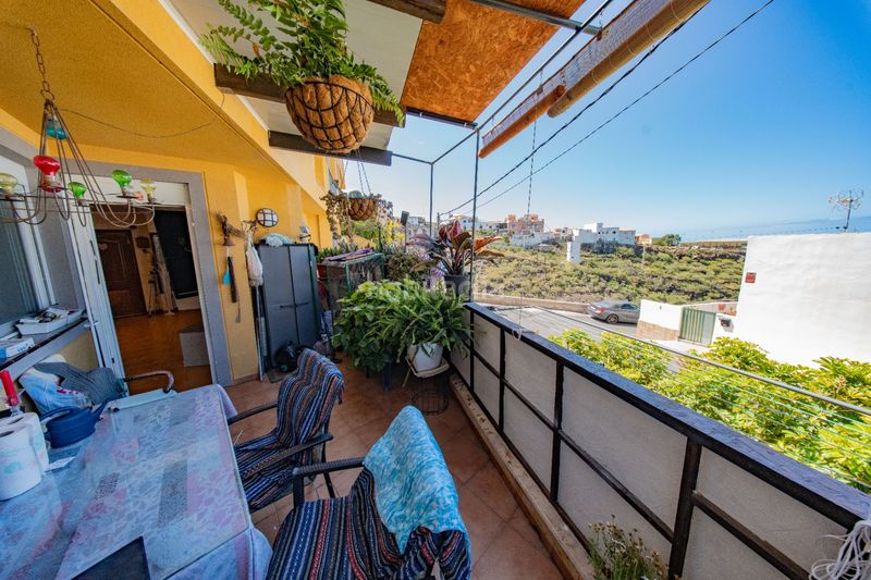 Foto 97fa285f-1a18-44a9-b1ac-e2f684e0c664. Dúplex amb aparcament a Tijoco Bajo Adeje