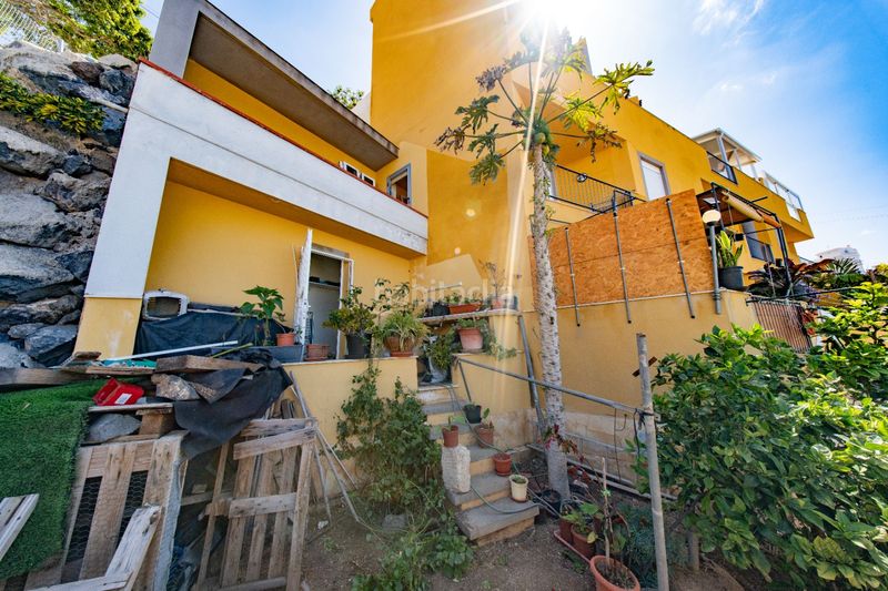 Foto cfe13c2a-419d-4900-981c-6f062512cd01. Dúplex amb aparcament a Tijoco Bajo Adeje