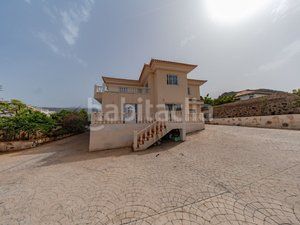 Foto 7e4afba7-a3b9-4a34-b3a4-3601100f084c. Chalet en Buzanada Arona