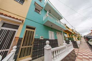 Casa adossada  Calle yaiza. Casa / chalet adosado en venta en yaiza , los realejos