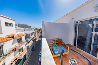 Estudi  Calle hernan cortes