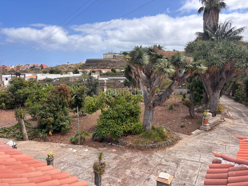 Foto 42bf556b-5ae5-43e5-962f-cb2115806861. Chalet casa chalet independiente - tenerife norte en Icod de los Vinos