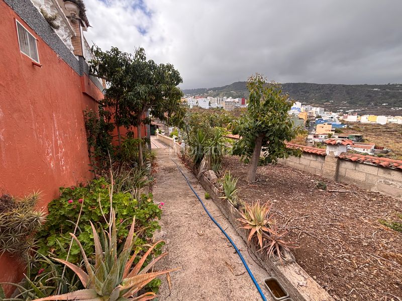 Foto db85817a-862a-4780-a379-e83df03b38a5. Chalet casa chalet independiente - tenerife norte en Icod de los Vinos