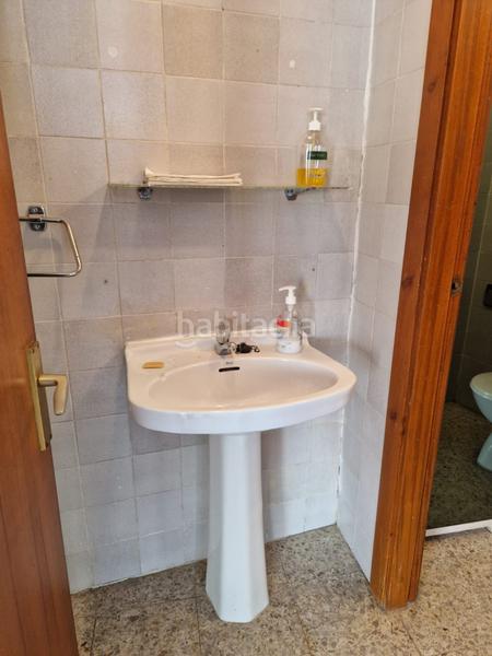 Foto e080b57e-fa8c-4dea-80ce-27b4ed758dfd. Oficina a Centro Avilés