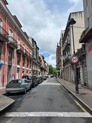 Pis  Avils - la muralla. Piso en venta en pleno casco historico de aviles. una vivienda d