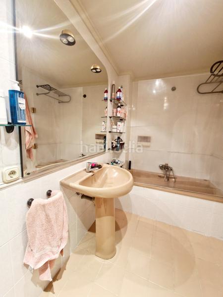 Foto 2bce3f48-c207-4efb-8bd5-9b7f28e755bc. Pis amb calefacció aparcament a Centro Avilés