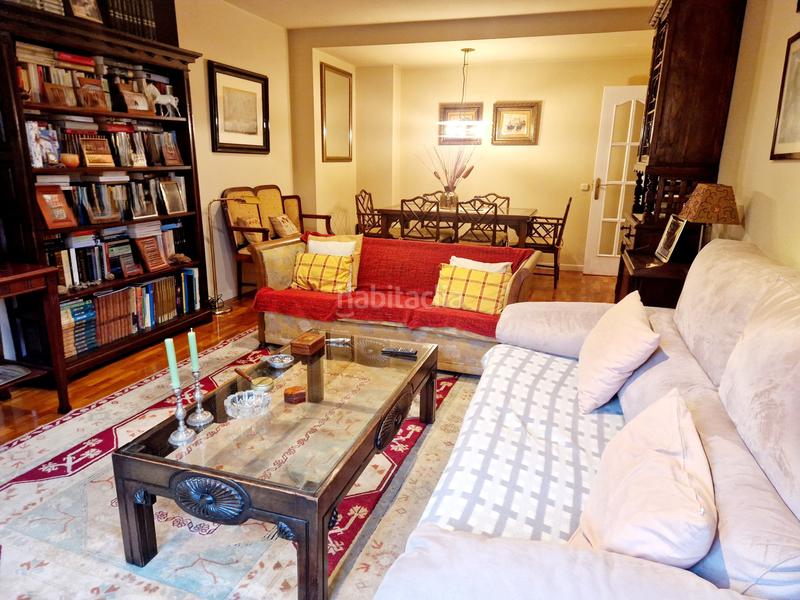 Foto 44bea4e9-23c7-4d8d-a399-8ef1c8ce68b0. Pis amb calefacció aparcament a Centro Avilés