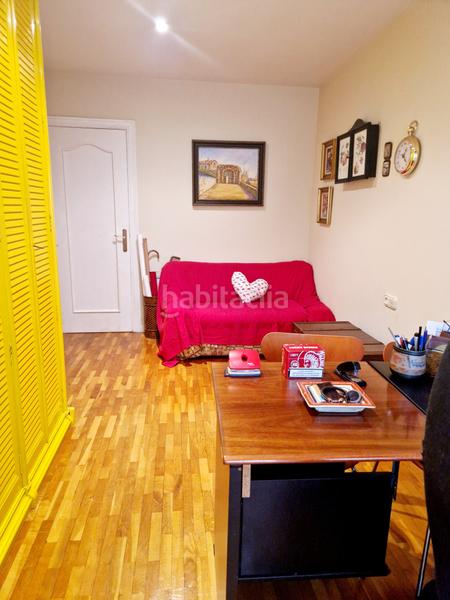 Foto 72cc3052-5312-4c1c-ab2b-df3ab439d83f. Pis amb calefacció aparcament a Centro Avilés