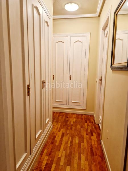 Foto a03d6cdd-e2e0-48e1-9f37-7da84c4f5b90. Pis amb calefacció aparcament a Centro Avilés