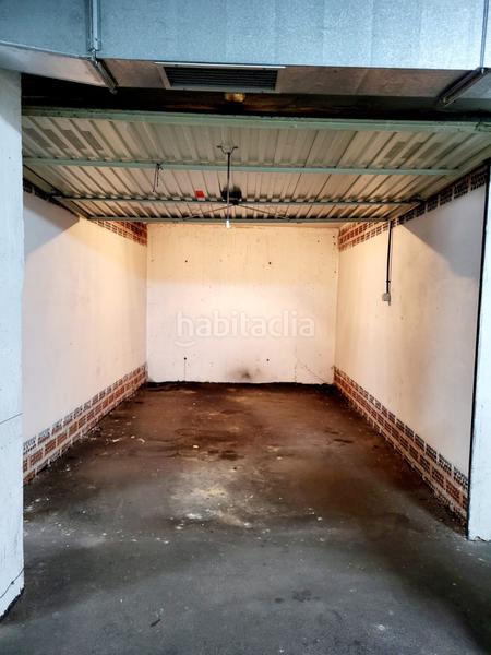 Foto 886050ce-292d-4e95-be94-cbb3b0b700dc. Posto auto in La Magdalena Avilés