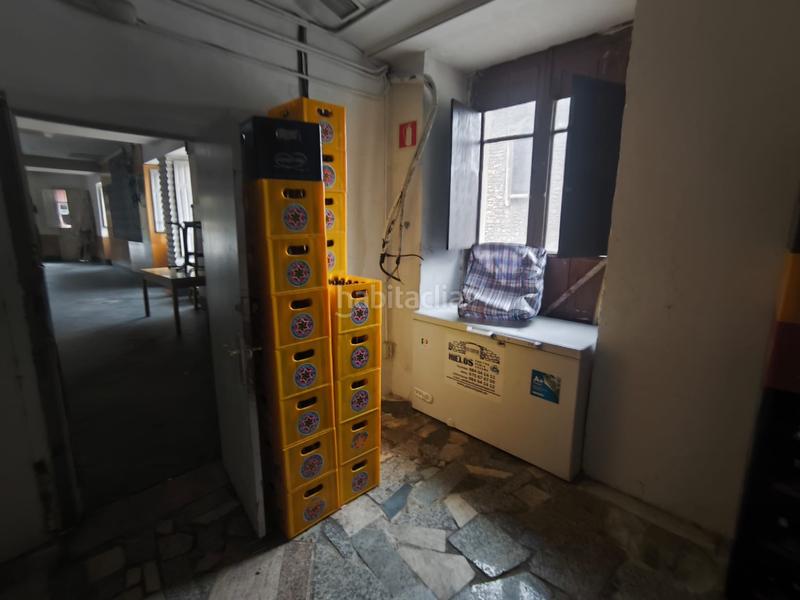 Foto a2a203bc-27e5-442e-b1ef-ebee67059ae2. Affitto locale commerciale in Centro Avilés