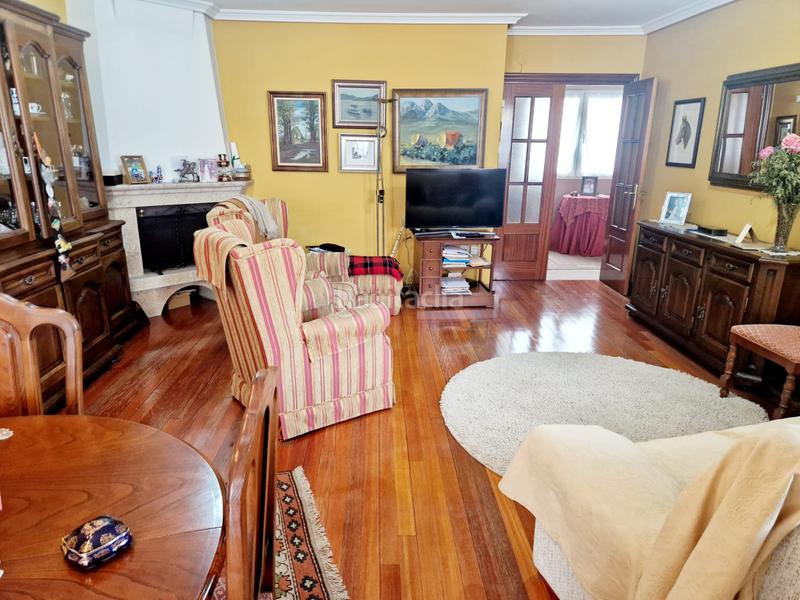 Foto 3c6f428c-84d0-4cbc-805d-38f2f00204ac. Flat with parking in Centro Avilés