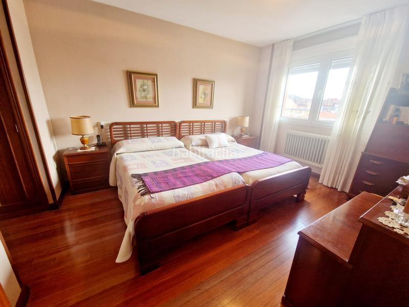 Foto 7da1db47-39b3-43eb-83af-7614078f59a8. Flat with parking in Centro Avilés