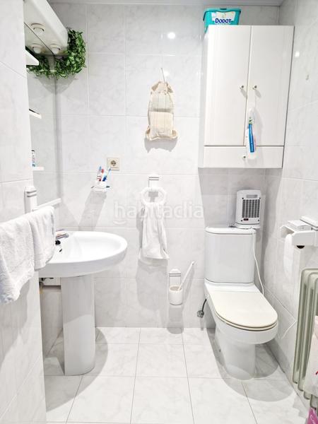 Foto 9aea963e-9d0f-43b2-99e8-90892dba2453. Flat with parking in Centro Avilés