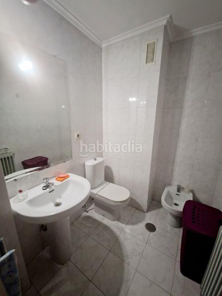 Foto aa4e52ca-f68d-422d-bb3b-e5e625c206b5. Flat with parking in Centro Avilés