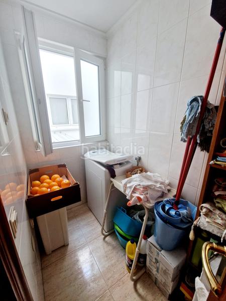 Foto beb4e336-9fd0-4eea-ad6e-acfe41c24bd1. Flat with parking in Centro Avilés