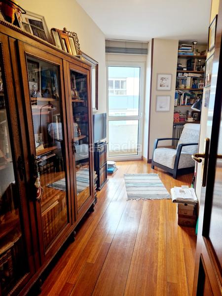 Foto c3e7d04d-8b7f-4aac-b17a-aa79900ce603. Flat with parking in Centro Avilés