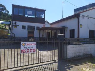 Local Comercial a Corvera de Asturias. Negocio con zona para  vivienda y parcela de 500m2 en trasona