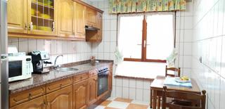 Pis  Avilés - doctor marañon. Carbayedo. 4 dormitorios, salóncomedor, amplia cocina con despen