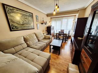 Lloguer Pis  Avilés - la camara. Prolongación de la cámara. 3 dormitorios, salón comedor, amplia