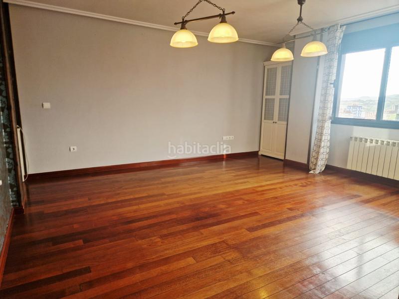 Foto 86a0a731-9665-4ed3-a91a-66603e17c776. Appartamento con riscaldamento parcheggio in La Magdalena Avilés