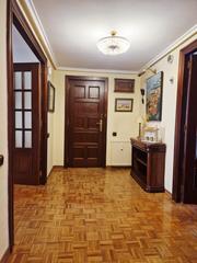 Pis a Centro. Zona meanas 135 m2. exterior. plaza de garaje. excelente situaci