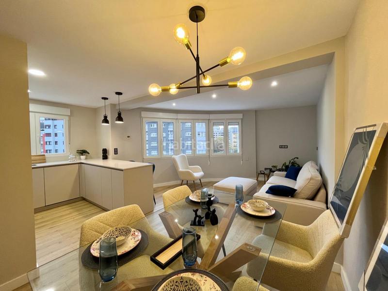 Foto 386353a9-1c44-4a11-9b81-3d628f51b3da. Etagenwohnung mit heizung in Centro Avilés