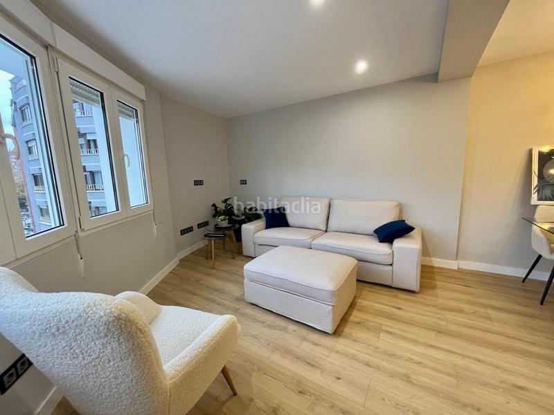 Foto 83111d44-990d-49b1-a78e-746aa8986ebb. Etagenwohnung mit heizung in Centro Avilés