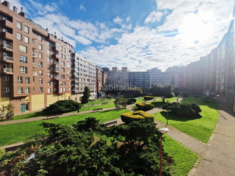 Foto e21edd7b-0add-4fe3-941c-ff4da6f40336. Pis amb calefacció a Centro Avilés