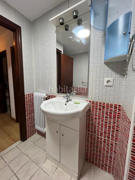 Foto 1a3e3ac5-3669-447c-9484-9523cd6522dd. Piso zona meanas. dos dormitorios, todo exterior en Avilés