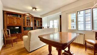 Location Appartement  Avilés - calle paz. Versalles. 3 sin ascensor. 2 dormitorios antes eran 3, salón, co