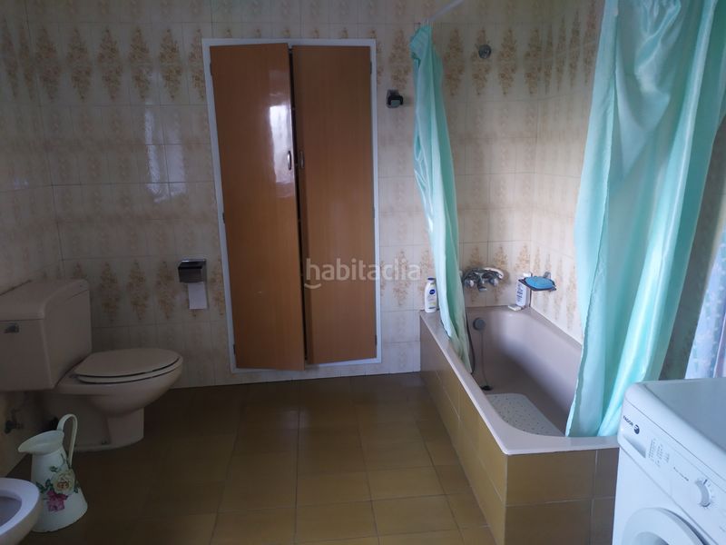 Foto 48df9815-58fb-4ee7-be8d-8c94c1254789. Casa amb calefacció aparcament a Pravia