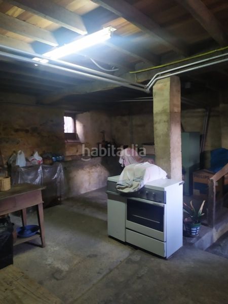 Foto 4cfc0496-2948-43c9-8579-d4980ec98a94. Casa amb calefacció aparcament a Pravia