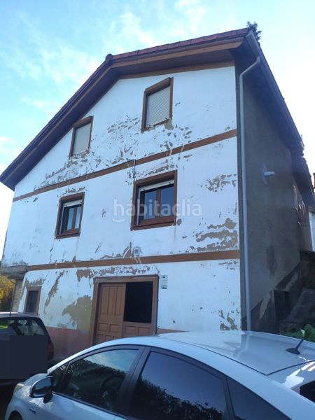 Foto 6633a467-e151-44cb-9960-a09a6c10aa02. Casa amb calefacció aparcament a Pravia