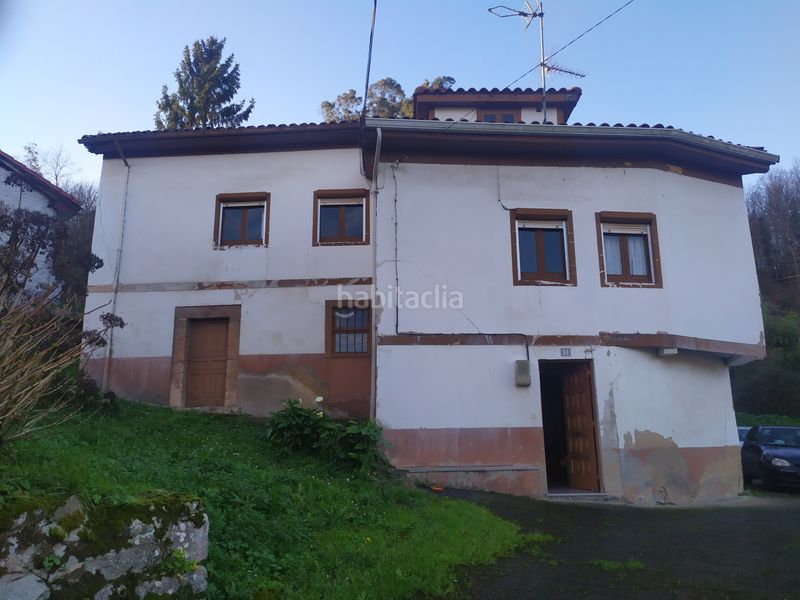 Foto b582d8d4-b9d7-4ee4-bda5-333810f8c048. Casa amb calefacció aparcament a Pravia